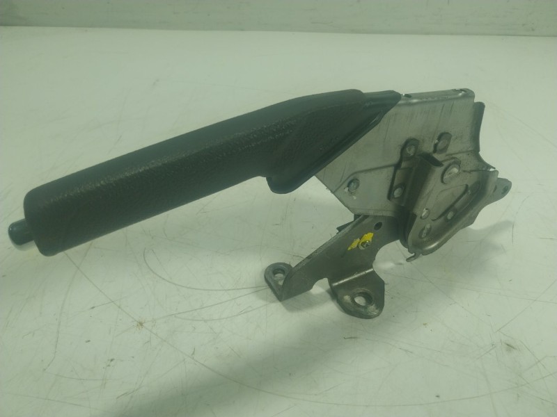 Recambio de palanca freno de mano para toyota hilux referencia OEM IAM 462010K210C0  