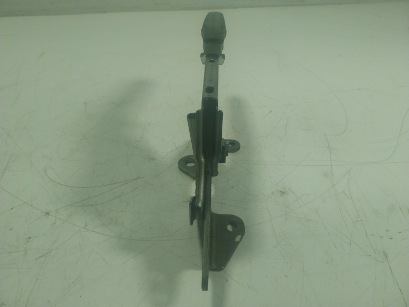 Recambio de palanca freno de mano para toyota hilux referencia OEM IAM 462010K210C0  