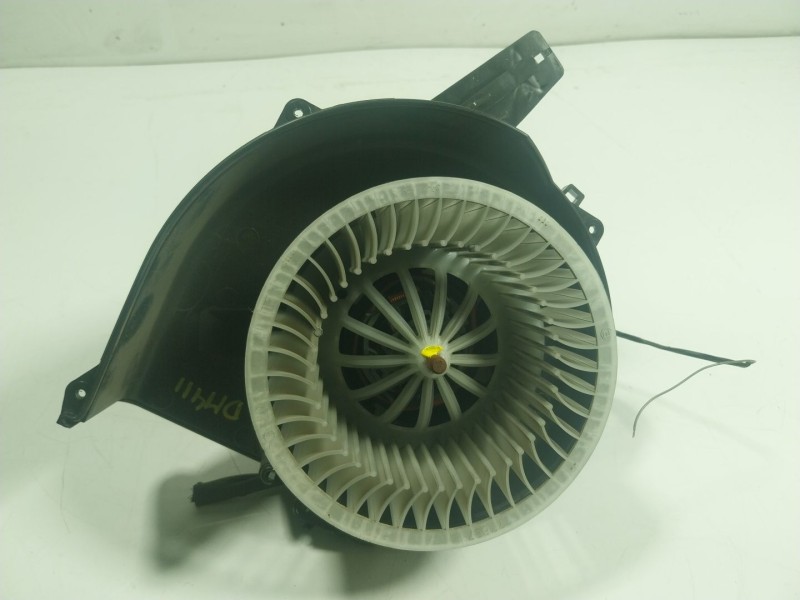 Recambio de motor calefaccion para skoda spaceback (5h) 1.0 tsi referencia OEM IAM  6R1819015A 