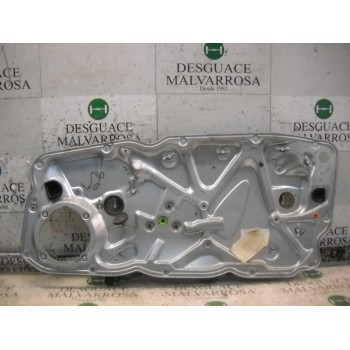 ELEVALUNAS DELANTERO DERECHO 