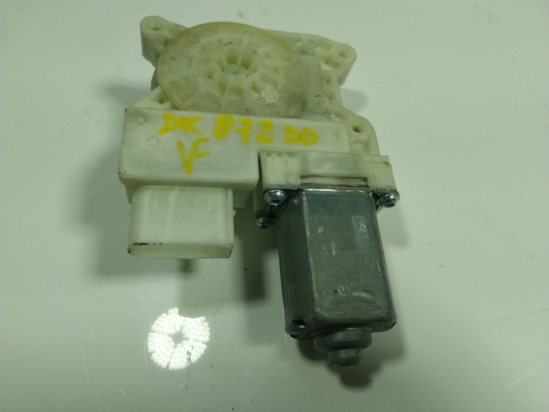 Recambio de motor elevalunas delantero derecho para bmw i3 (i01) 125 kw referencia OEM IAM   