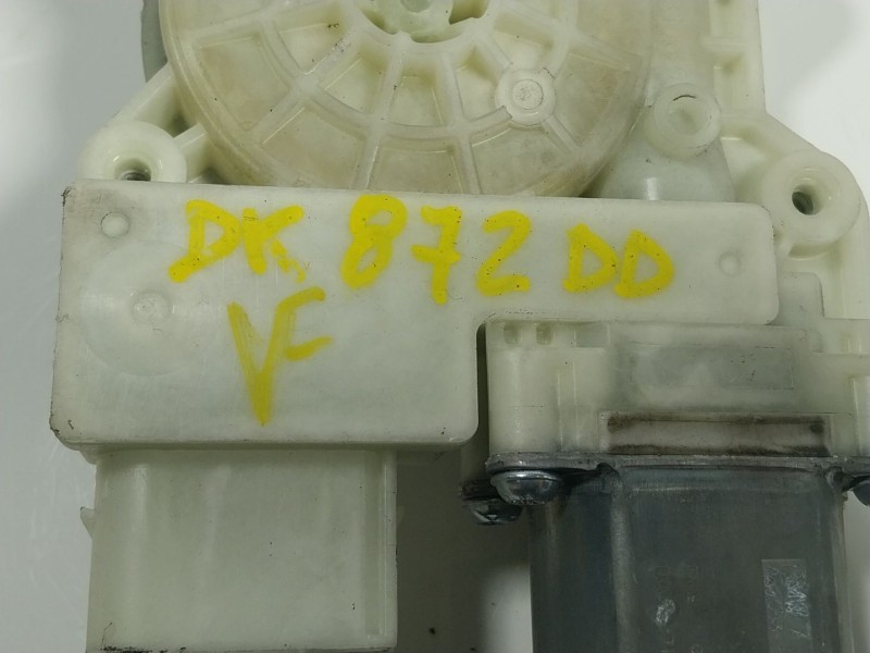 Recambio de motor elevalunas delantero derecho para bmw i3 (i01) 125 kw referencia OEM IAM   