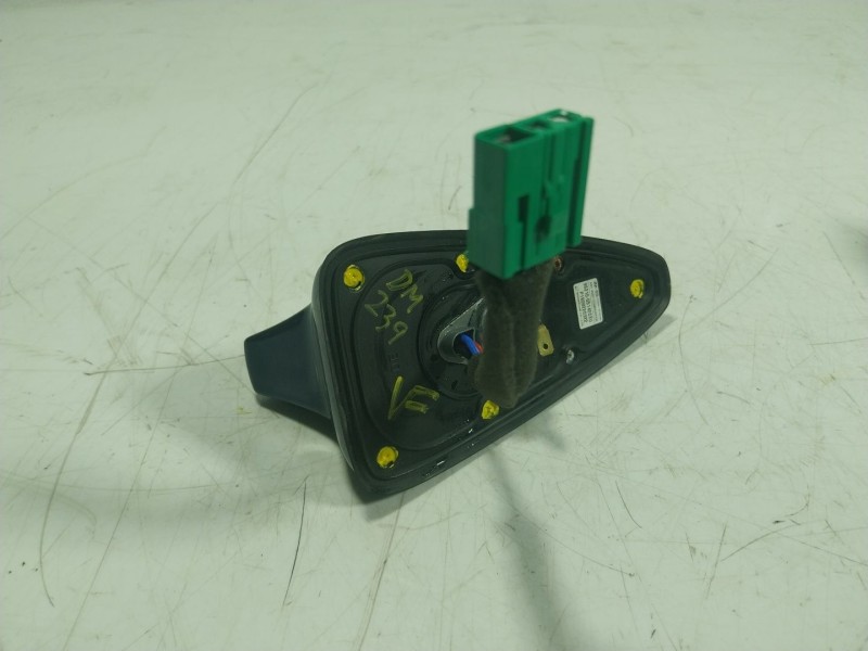 Recambio de antena para kia niro concept referencia OEM IAM  96210G5140C3U 