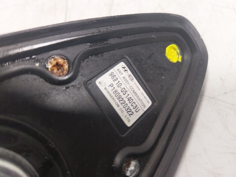 Recambio de antena para kia niro concept referencia OEM IAM  96210G5140C3U 