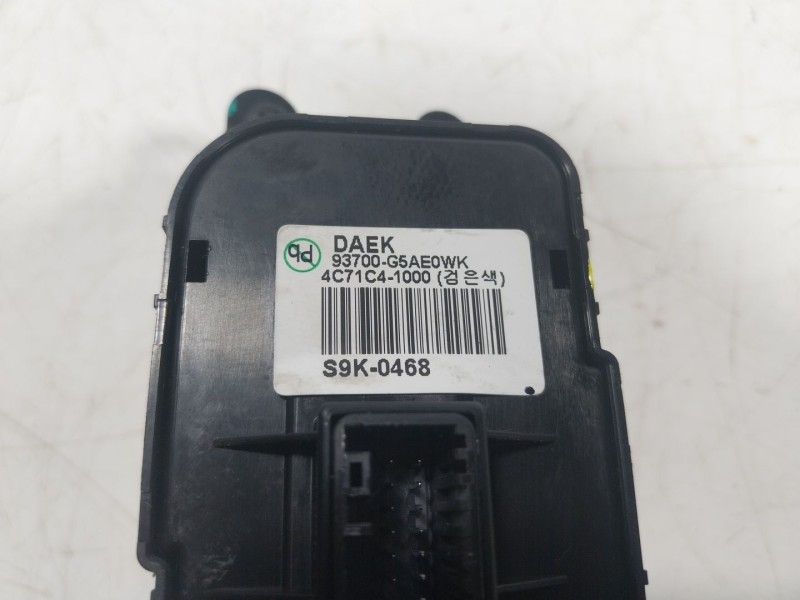 Recambio de mando multifuncion para kia niro concept referencia OEM IAM  93700G5AE0WK 