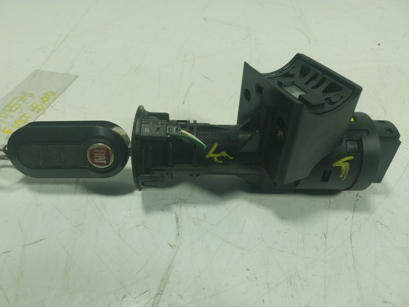 Recambio de antirrobo para fiat nuova 500 (150) 1.2 cat referencia OEM IAM  51800628 