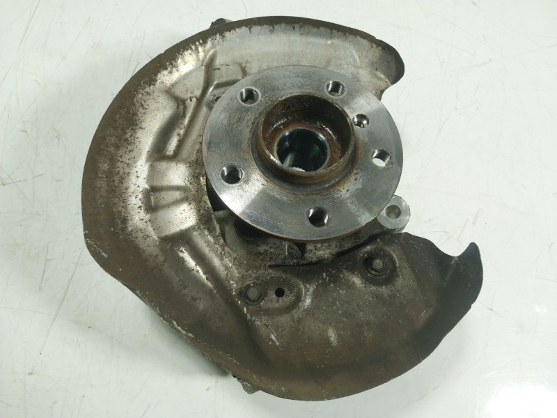 Recambio de mangueta trasera derecha para bmw i3 (i01) 125 kw referencia OEM IAM   