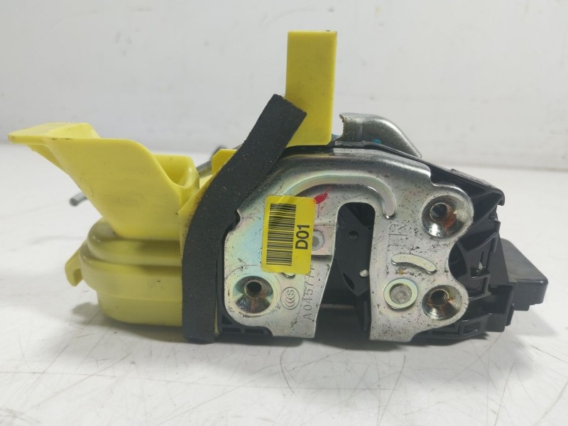 Recambio de cerradura puerta delantera derecha para kia niro concept referencia OEM IAM  81320G5010IIR 