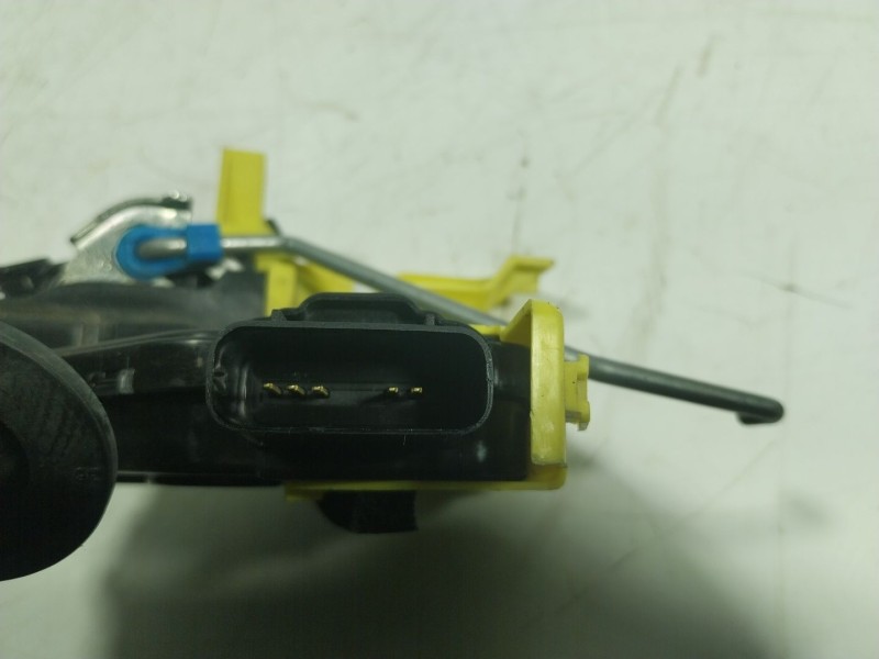 Recambio de cerradura puerta delantera derecha para kia niro concept referencia OEM IAM  81320G5010IIR 