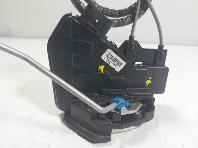 Recambio de cerradura puerta trasera derecha para kia niro concept referencia OEM IAM  81420G5000IIT 