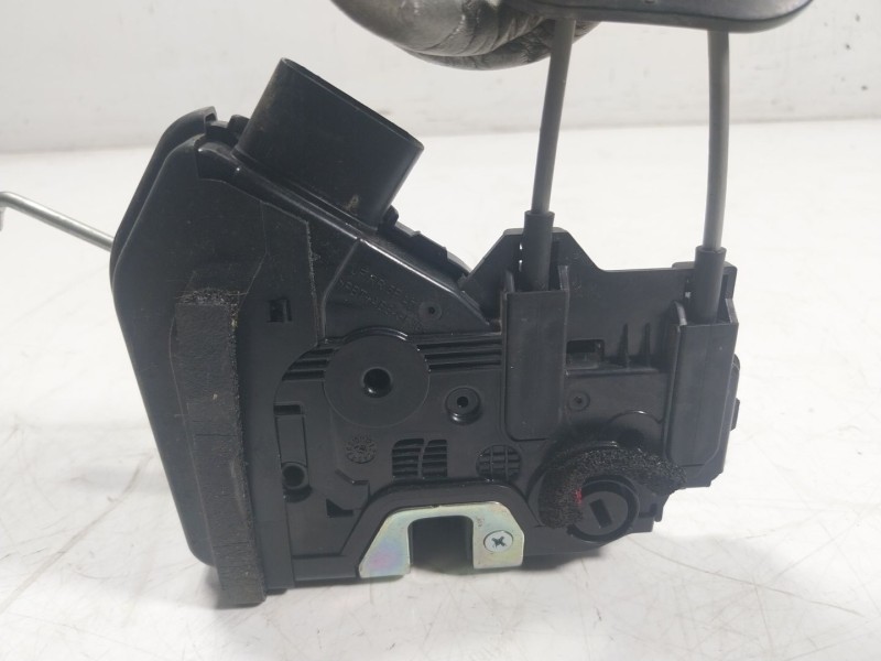 Recambio de cerradura puerta trasera izquierda para kia niro concept referencia OEM IAM  81410G5000IIU 