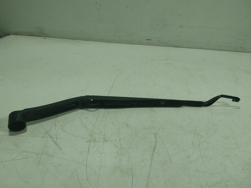 Recambio de brazo limpia delantero izquierdo para kia niro concept referencia OEM IAM   