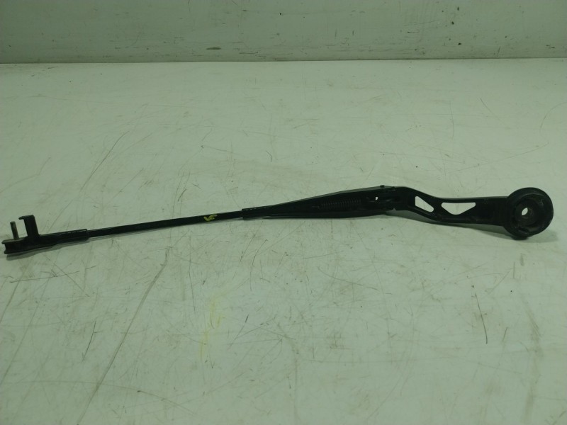 Recambio de brazo limpia delantero derecho para bmw i3 (i01) 125 kw referencia OEM IAM   