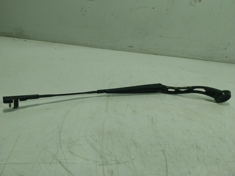 Recambio de brazo limpia delantero izquierdo para bmw i3 (i01) 125 kw referencia OEM IAM   