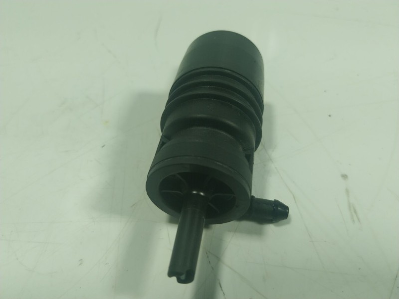 Recambio de bomba limpia para bmw serie 5 lim. (f10) 3.0 turbodiesel referencia OEM IAM   693416001