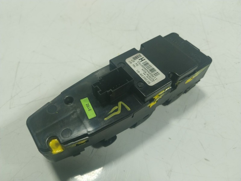 Recambio de mando elevalunas delantero izquierdo para bmw serie 5 lim. (f10) 3.0 turbodiesel referencia OEM IAM  923823901 