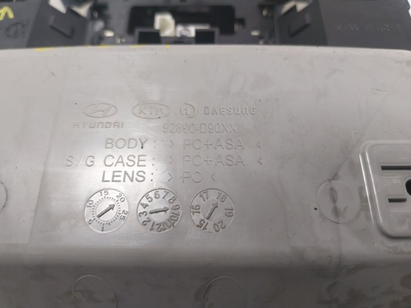 Recambio de piloto interior para kia niro concept referencia OEM IAM  92800D90XX 