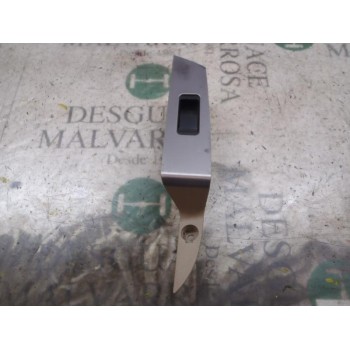 MANDO ELEVALUNAS TRASERO IZQUIERDO 25411AX010 