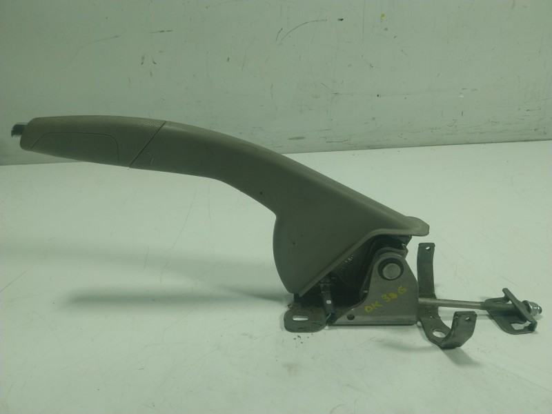 Recambio de palanca freno de mano para renault zoe 68 kw referencia OEM IAM  360108714R 