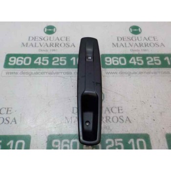 MANDO ELEVALUNAS DELANTERO DERECHO 809600018R 