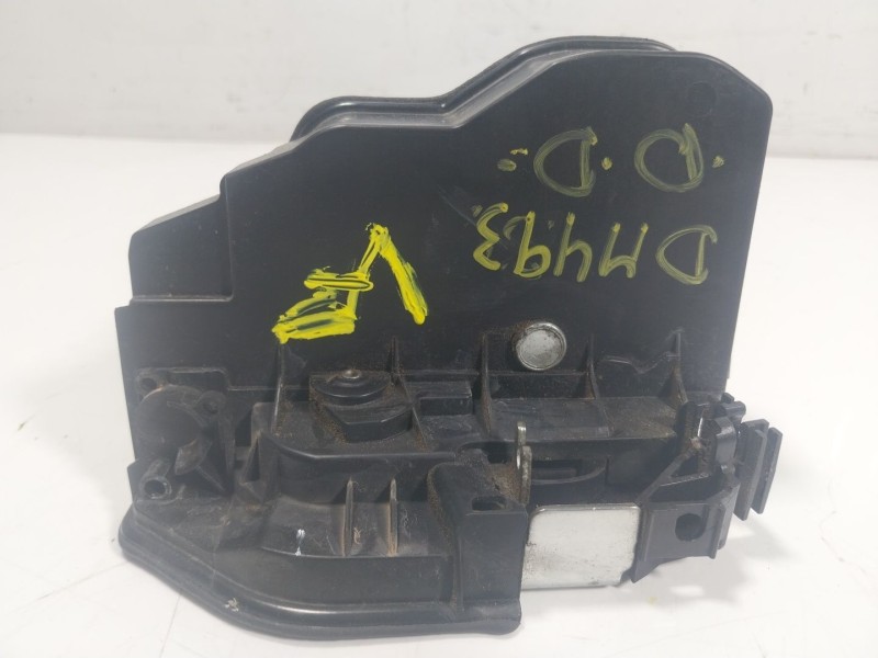 Recambio de cerradura puerta delantera derecha para bmw serie 5 lim. (f10) 3.0 turbodiesel referencia OEM IAM  7229458 