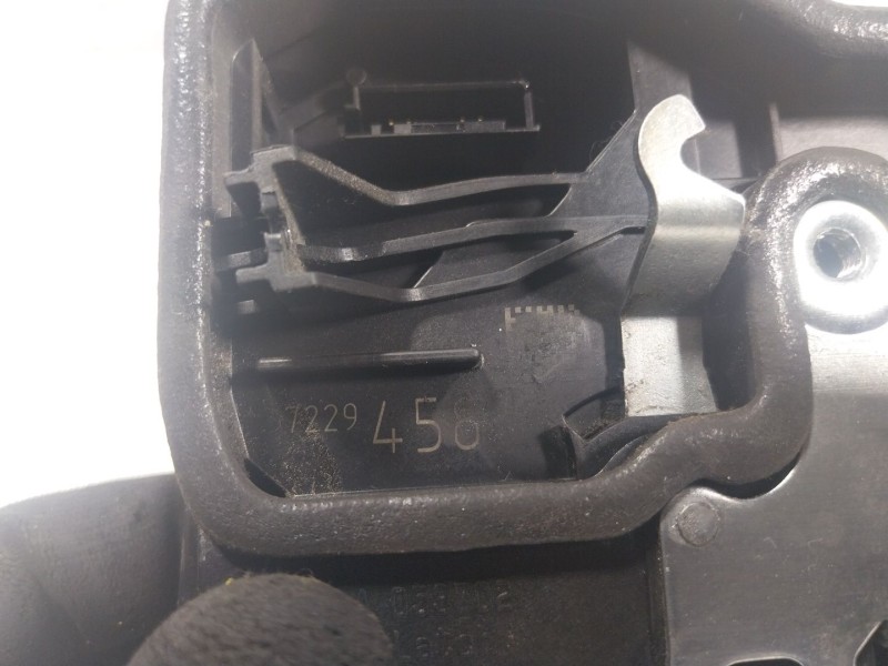 Recambio de cerradura puerta delantera derecha para bmw serie 5 lim. (f10) 3.0 turbodiesel referencia OEM IAM  7229458 