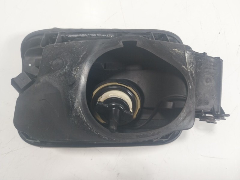 Recambio de tapa combustible para bmw serie 5 lim. (f10) 3.0 turbodiesel referencia OEM IAM  7218336 