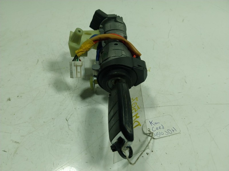 Recambio de antirrobo para kia ceed 1.4 tgdi cat referencia OEM IAM   