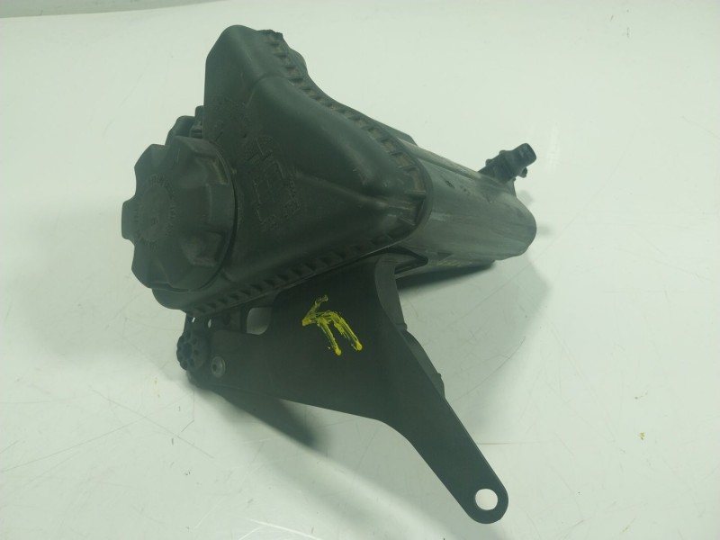 Recambio de deposito expansion para bmw serie 5 lim. (f10) 3.0 turbodiesel referencia OEM IAM   