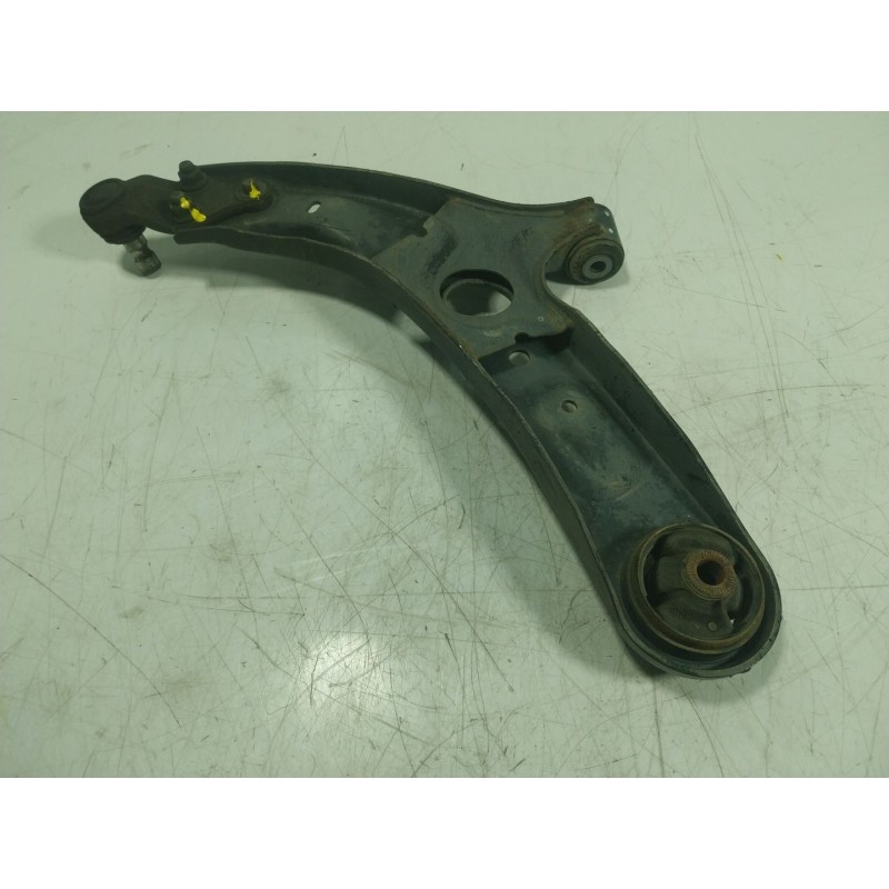 Recambio de brazo suspension inferior delantero derecho para kia ceed 1.4 tgdi cat referencia OEM IAM   