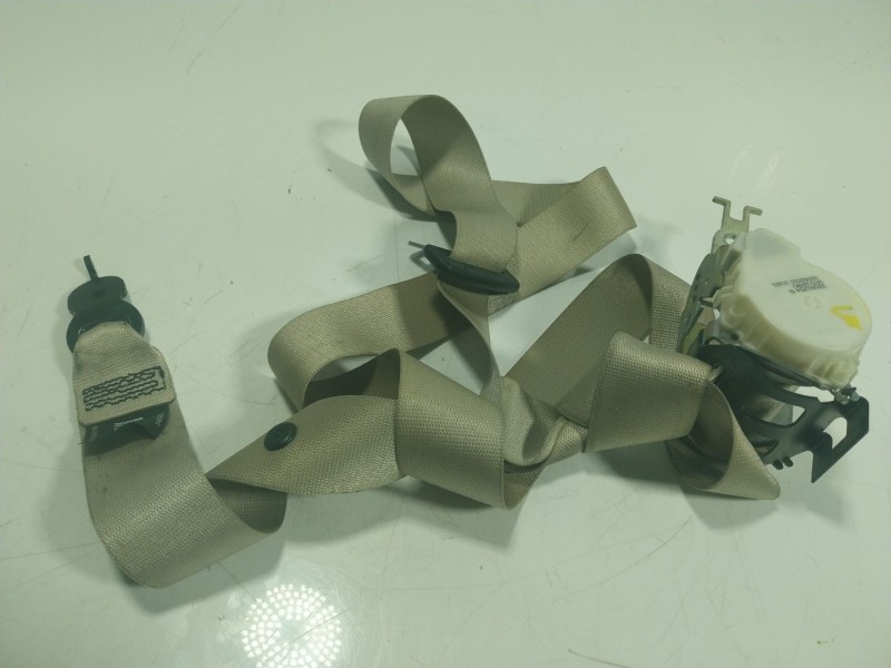 Recambio de cinturon seguridad trasero derecho para bmw serie 5 lim. (f10) 3.0 turbodiesel referencia OEM IAM  34048319B 