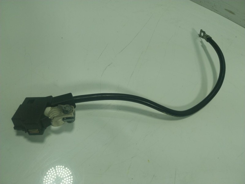 Recambio de modulo electronico para bmw serie 5 lim. (f10) 3.0 turbodiesel referencia OEM IAM  6112925308201 