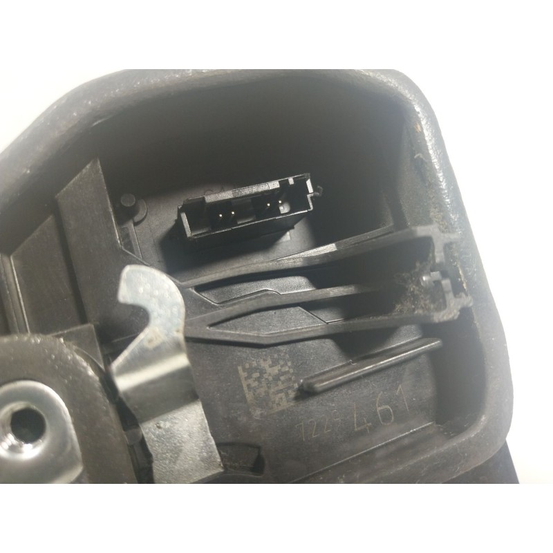 Recambio de cerradura puerta delantera izquierda para bmw serie 5 lim. (f10) 3.0 turbodiesel referencia OEM IAM  7229461 