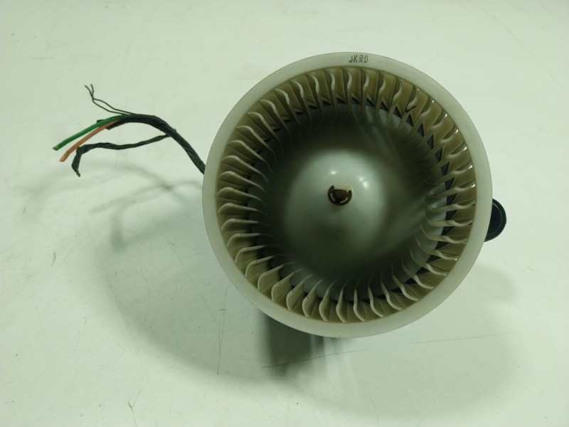 Recambio de motor calefaccion para kia ceed 1.4 tgdi cat referencia OEM IAM  00S1B2474 