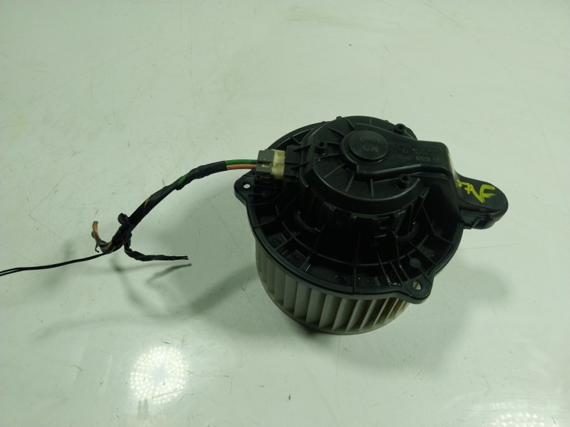 Recambio de motor calefaccion para kia ceed 1.4 tgdi cat referencia OEM IAM  00S1B2474 