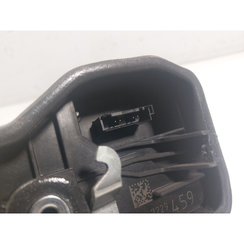 Recambio de cerradura puerta trasera izquierda para bmw serie 5 lim. (f10) 3.0 turbodiesel referencia OEM IAM  7229459 