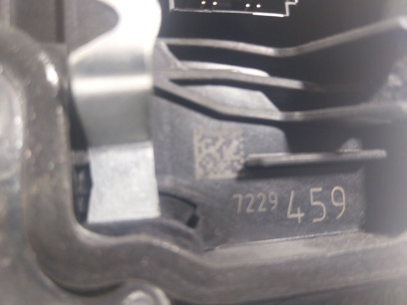 Recambio de cerradura puerta trasera izquierda para bmw serie 5 lim. (f10) 3.0 turbodiesel referencia OEM IAM  7229459 