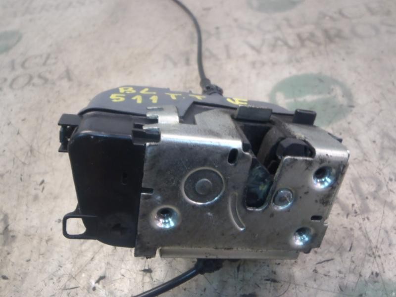 Recambio de cerradura puerta trasera izquierda para renault megane ii classic berlina confort expression referencia OEM IAM   