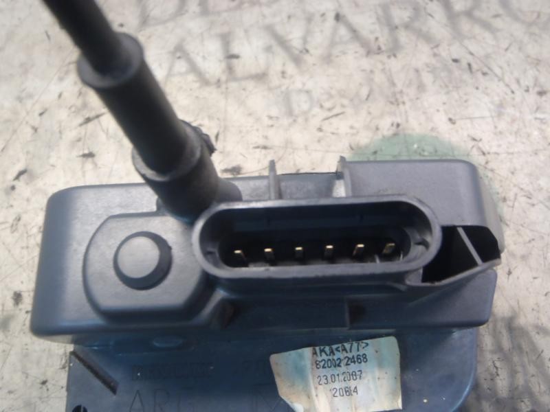 Recambio de cerradura puerta trasera izquierda para renault megane ii classic berlina confort expression referencia OEM IAM   