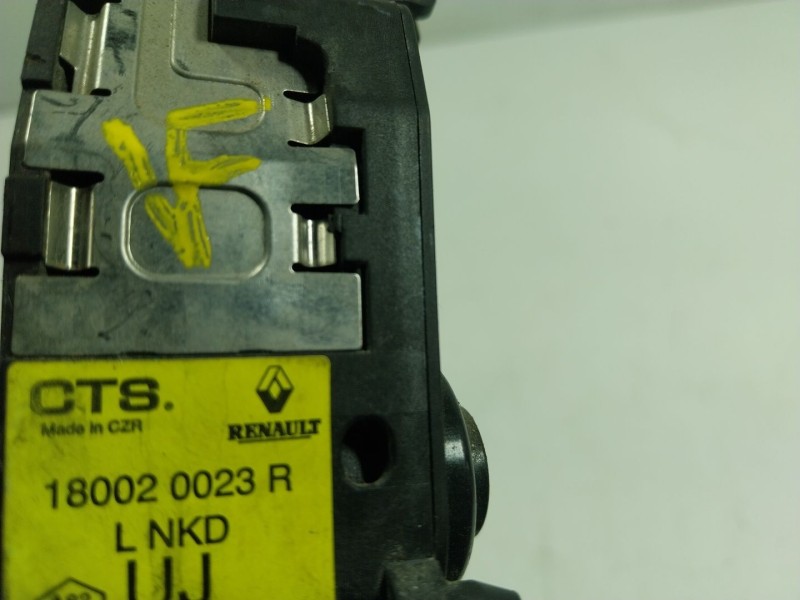 Recambio de potenciometro pedal para renault twizy life referencia OEM IAM  180020023R 