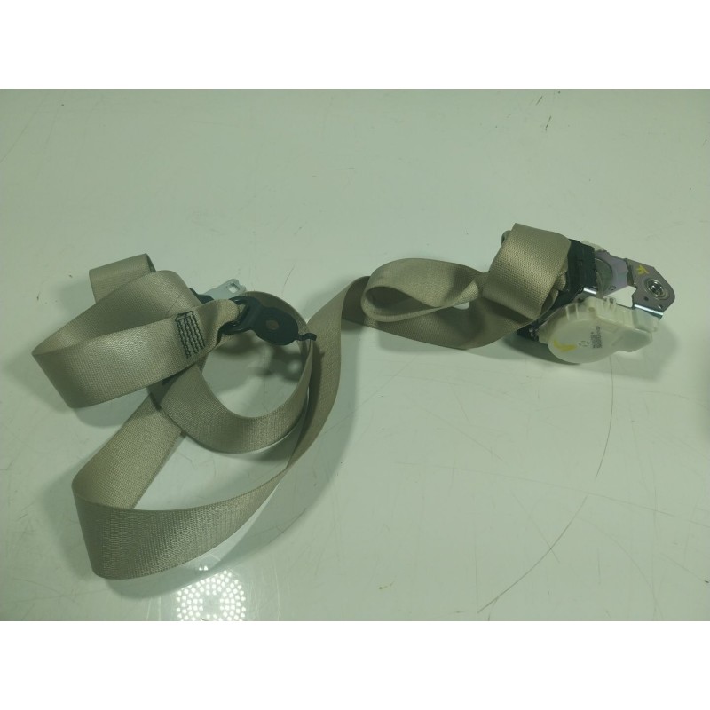 Recambio de cinturon seguridad trasero central para bmw serie 5 lim. (f10) 3.0 turbodiesel referencia OEM IAM  34048321B 