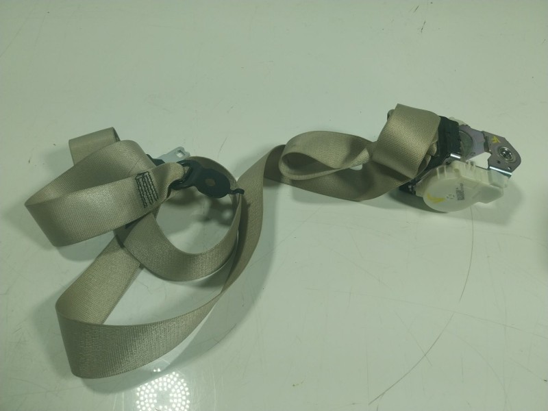 Recambio de cinturon seguridad trasero central para bmw serie 5 lim. (f10) 3.0 turbodiesel referencia OEM IAM  34048321B 