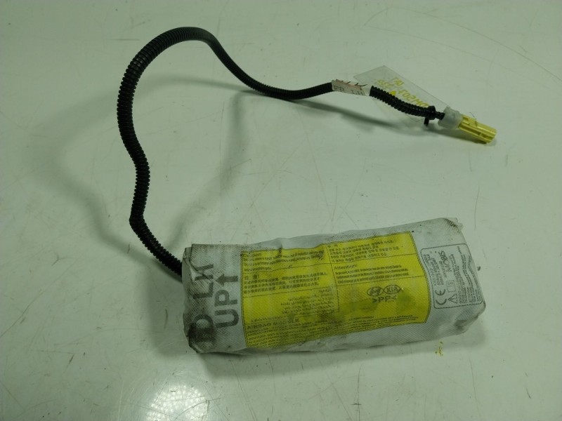 Recambio de airbag lateral delantero izquierdo para kia ceed 1.4 tgdi cat referencia OEM IAM  88910A2000 