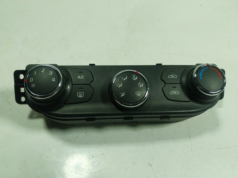 Recambio de mando climatizador para kia ceed 1.4 tgdi cat referencia OEM IAM  97250A2002 