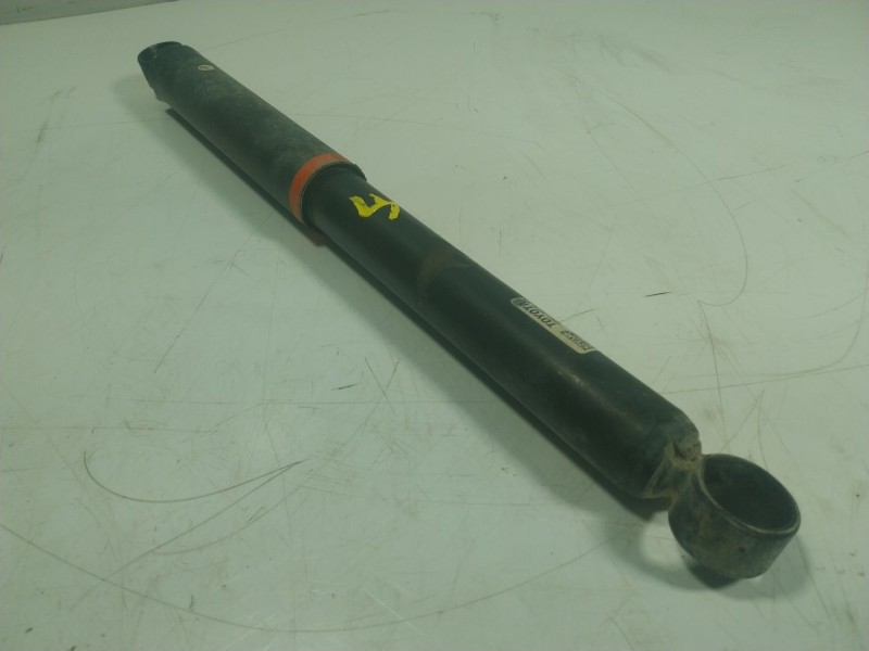 Recambio de amortiguador trasero izquierdo para toyota hilux referencia OEM IAM 4854109290 485410K230B 