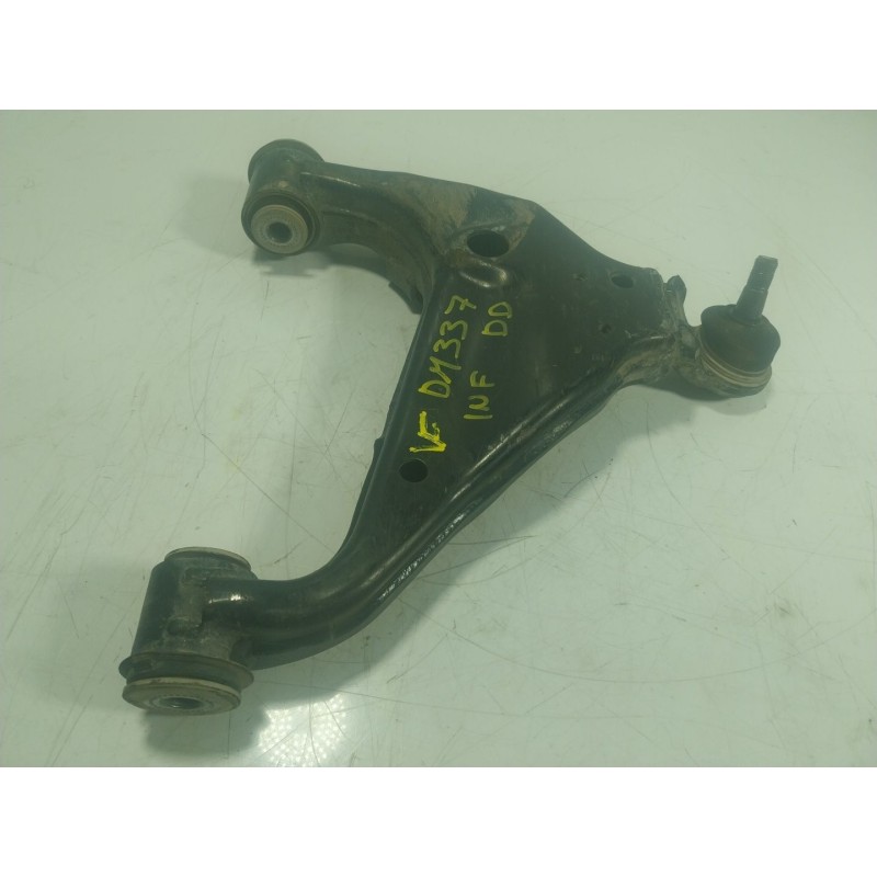 Recambio de brazo suspension inferior delantero derecho para toyota hilux referencia OEM IAM 480680K090  