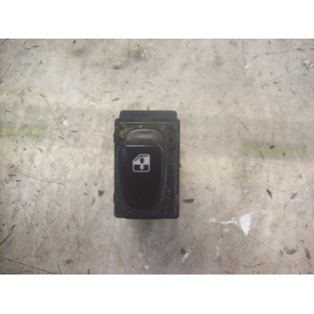 MANDO ELEVALUNAS DELANTERO DERECHO 9358025005PK 621W04620 621W04620