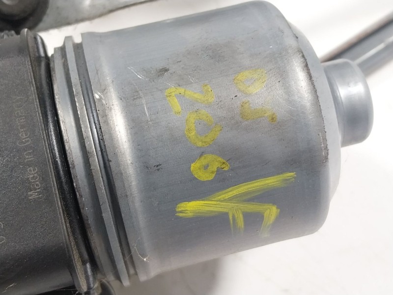 Recambio de motor limpia delantero para renault zoe 68 kw referencia OEM IAM  286003381R 