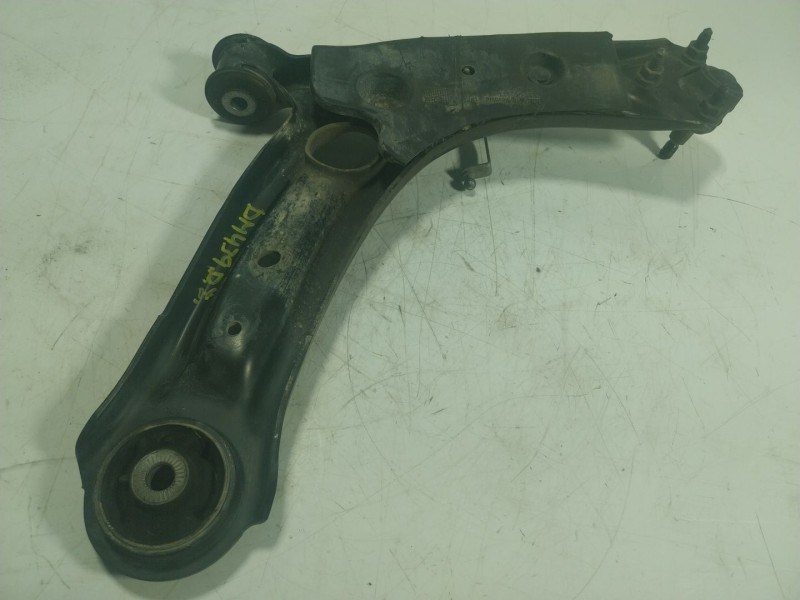 Recambio de brazo suspension inferior delantero izquierdo para seat ateca (kh7) fr go referencia OEM IAM 3Q0407151P  