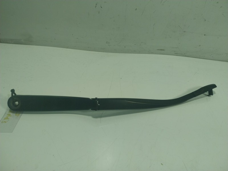 Recambio de brazo limpia delantero izquierdo para bmw serie 5 lim. (f10) 3.0 turbodiesel referencia OEM IAM   